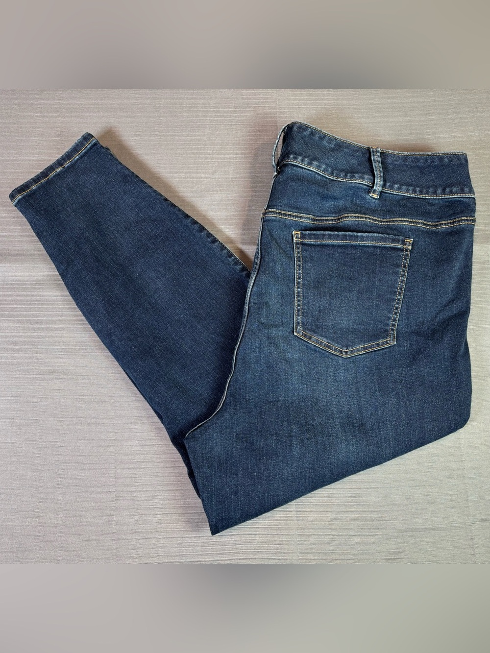 Torrid Jegging Super Soft Skinny Jeans Women’s Plus Size 24S Dark Wash Stretch